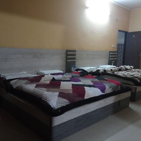 Hotel Shakuntala Катра Экстерьер фото