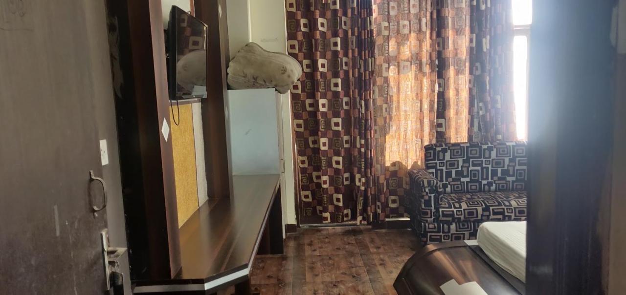 Hotel Shakuntala Катра Экстерьер фото