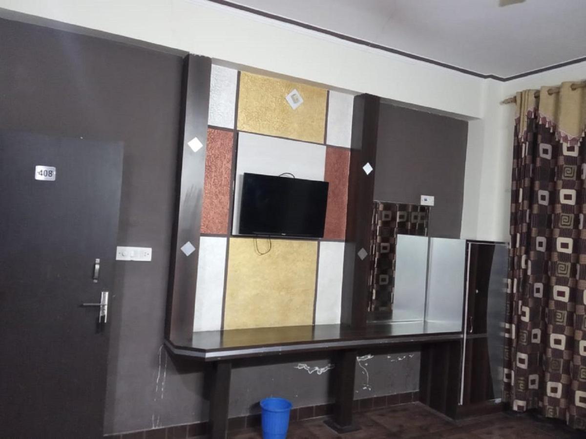Hotel Shakuntala Катра Экстерьер фото