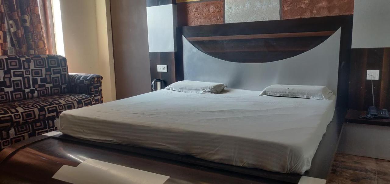 Hotel Shakuntala Катра Экстерьер фото
